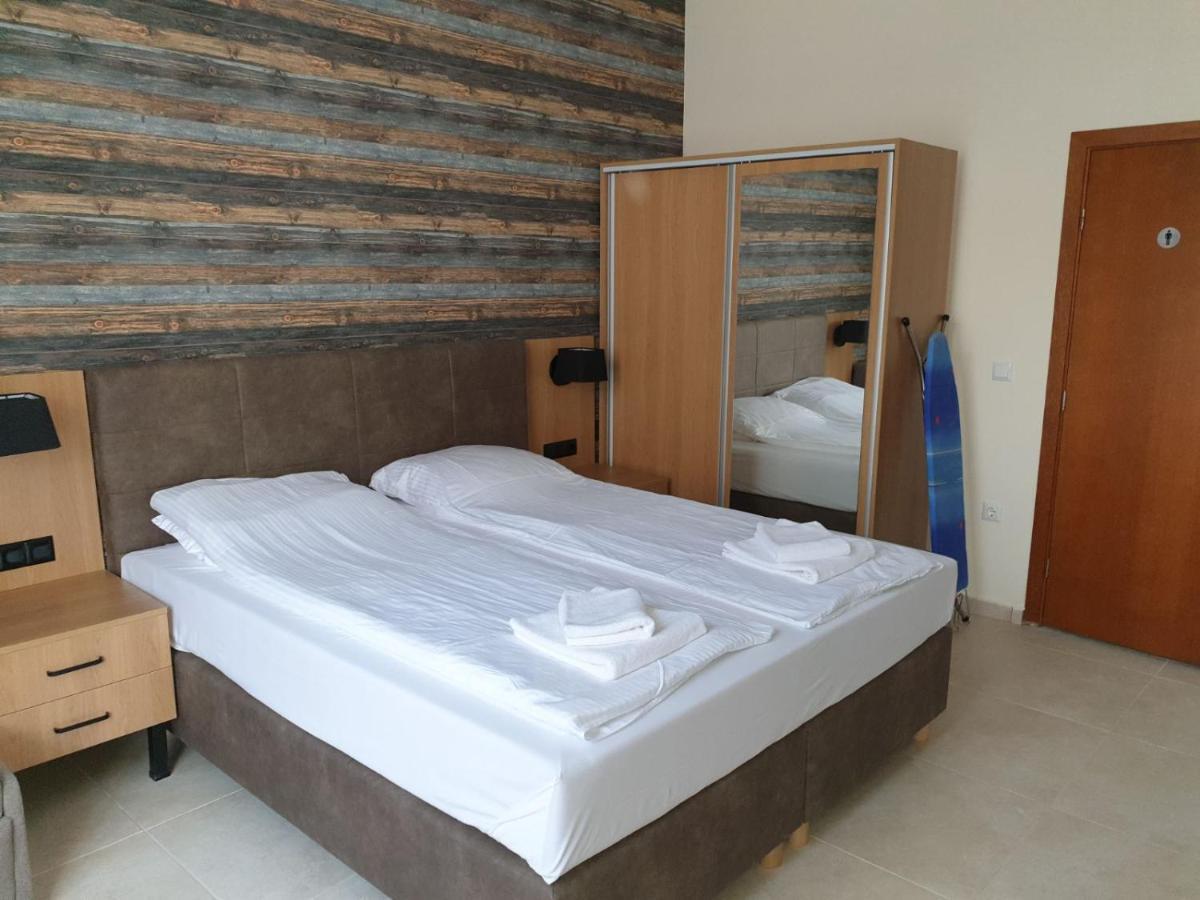 Luxurious Studios Nani Kranewo Exterior foto